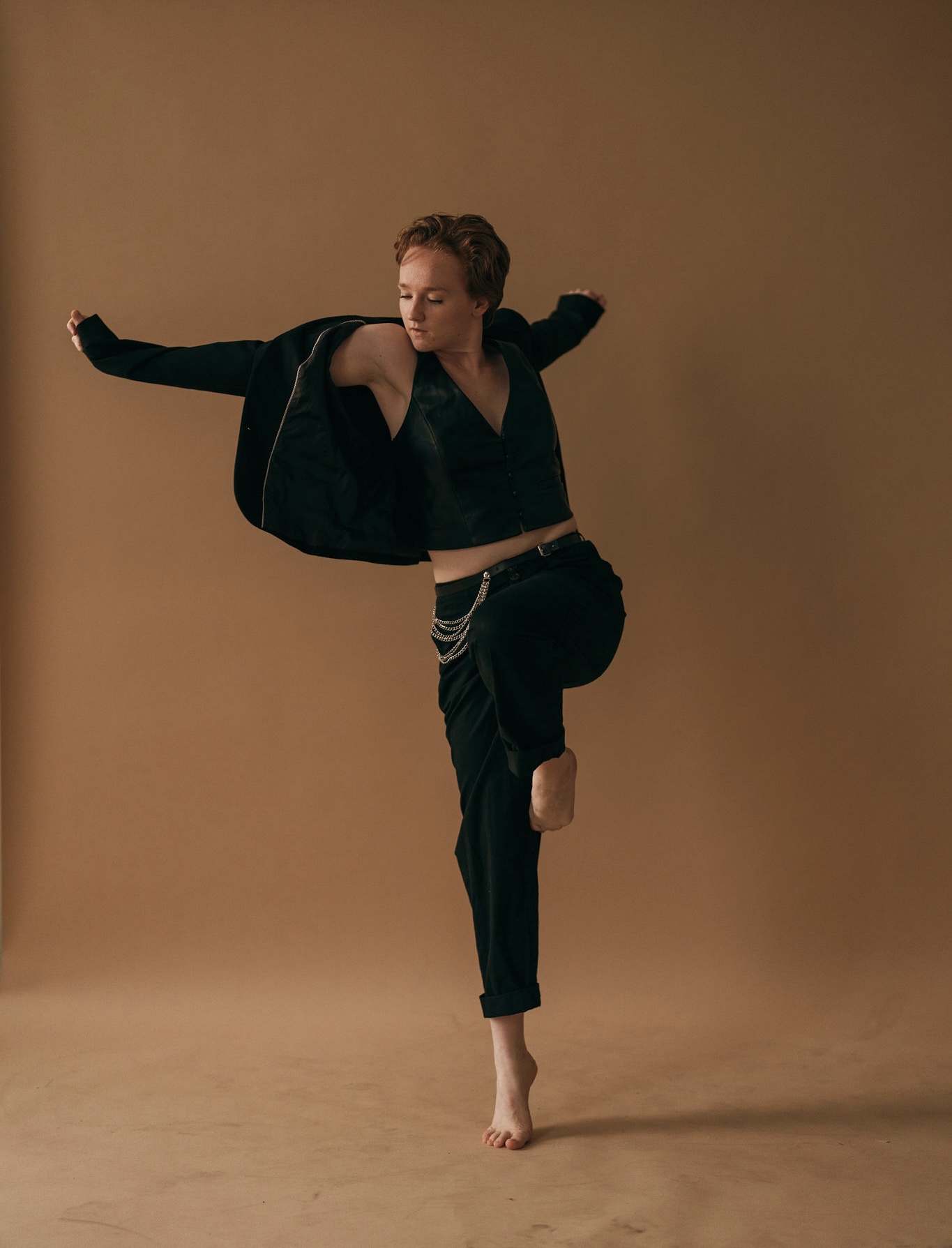Ellie performing contemporary routine